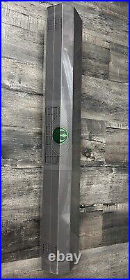 2023 Disney Parks Star Wars Galaxys Edge Yoda Legacy Lightsaber Hilt NEW IN HAND