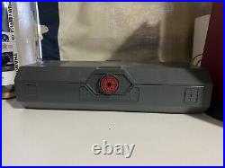 Count Dooku star wars galaxys edge lightsaber