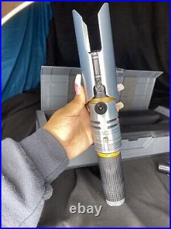 Disney Parks Star Wars Galaxy's Edge Cal Kestis Legacy Lightsaber Hilt Jedi FO