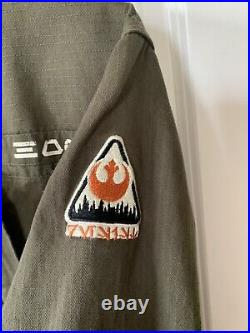 Disney Star Wars Galaxys Edge Resistance Logo Jacket Large Black Spire Outpost