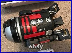 Star Wars Galaxy's Edge Droid Depot R2 Astromech With Remote