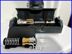 Star Wars Galaxy's Edge Luke Skywalker Legacy Lightsaber Hilt Disney Parks