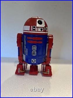 Star Wars Galaxys Edge Droid Depot Custom Astromech R2 Unit Red