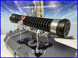 Star Wars Galaxys Edge Legacy Lightsaber Qui-Gon Jinn Hilt With Engraved Stand